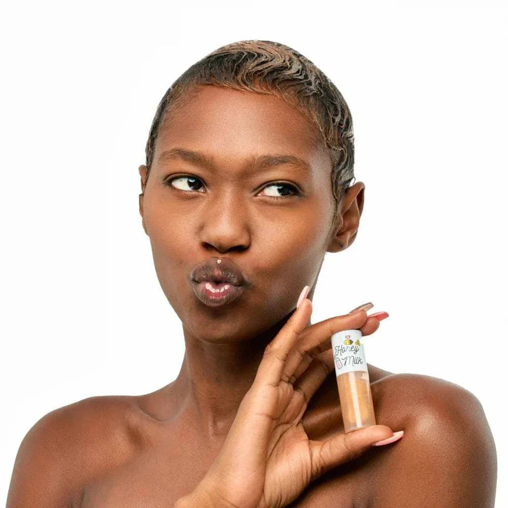 APIEU Honey & Milk Lip Oil (Peach) 5g - Image 4