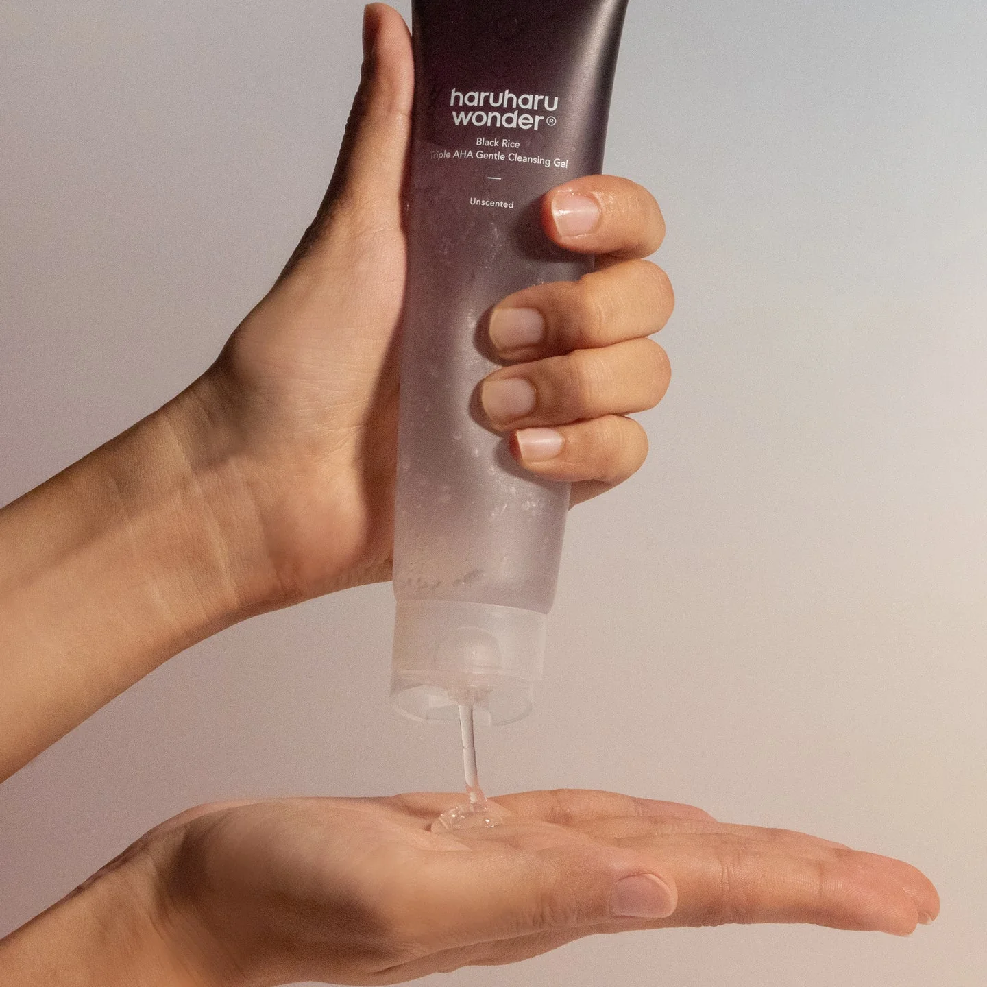 HARUHARU WONDER Black Rice Triple AHA Gentle Cleansing Gel Unscented 100mL - Image 3