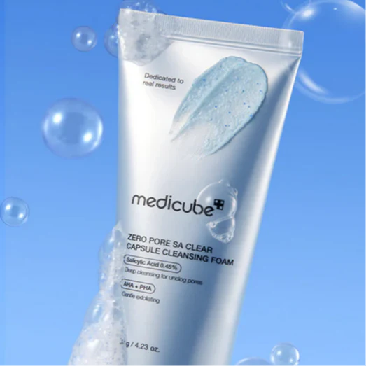 MEDICUBE Zero Pore Clearing Capsule Cleansing Foam 120g - Image 2