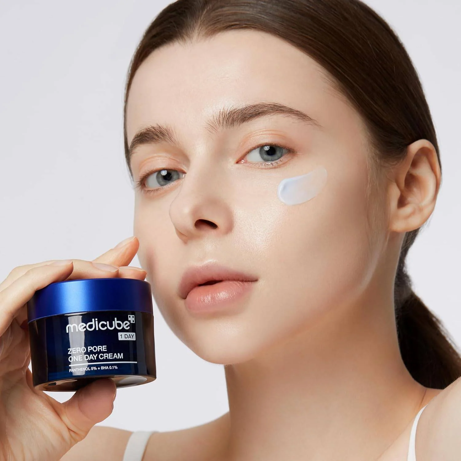 MEDICUBE Zero Pore One Day Cream 50mL - Image 3