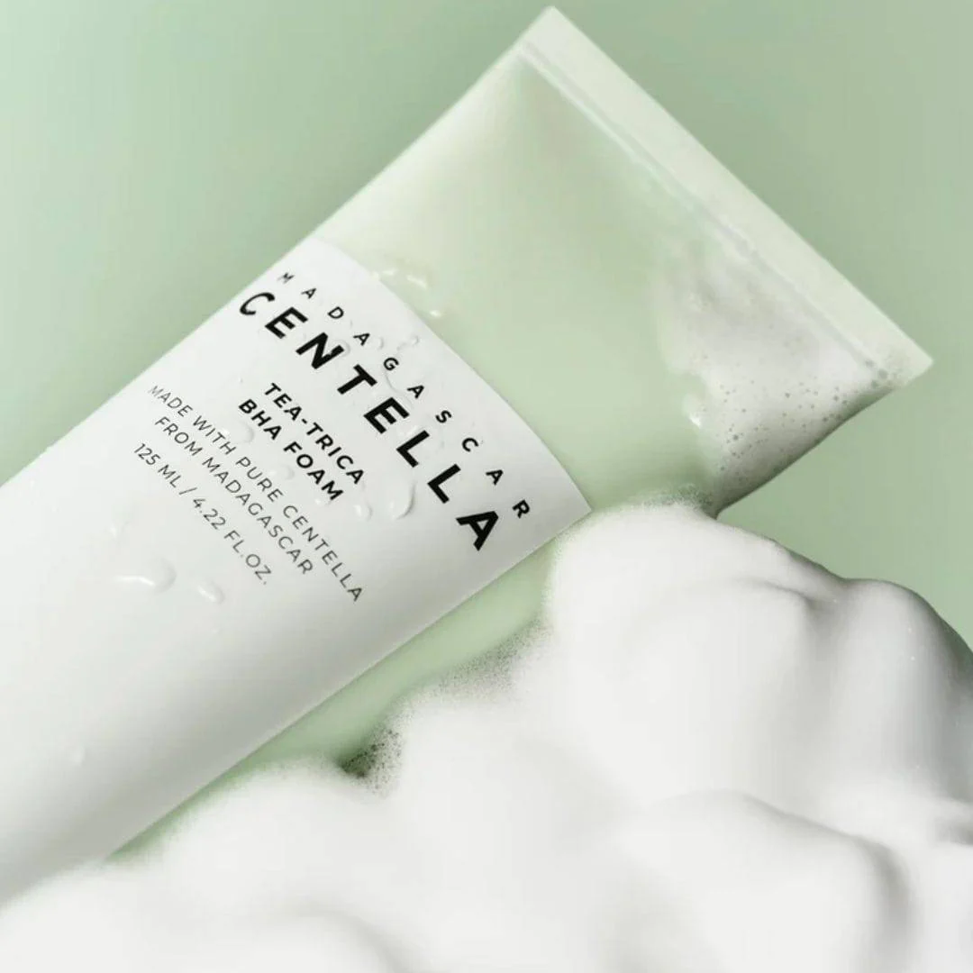 SKIN1004 Madagascar Centella Tea-Trica BHA Foam - Image 3